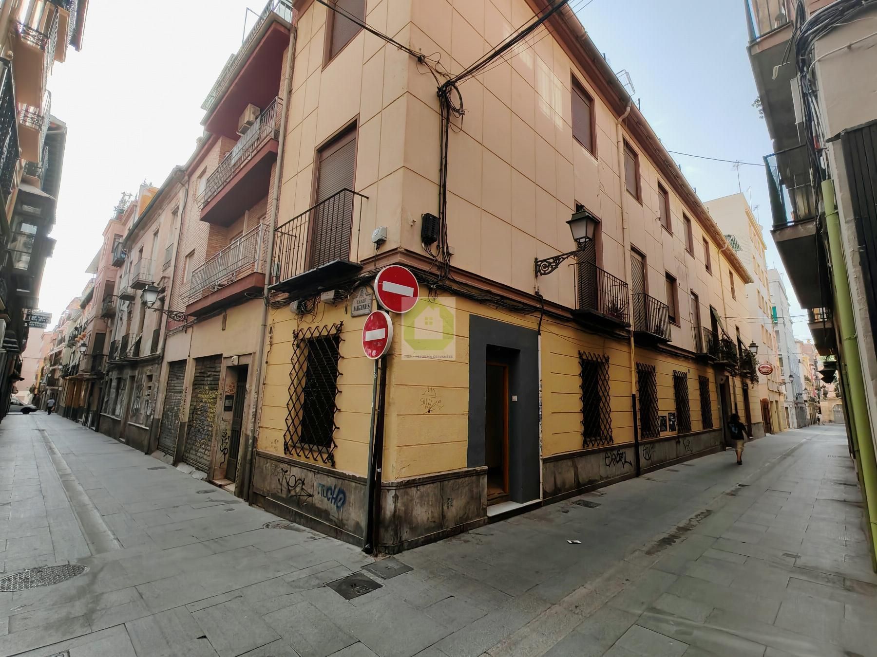 Exterior view of Flat for sale in  Granada Capital  with Air Conditioner, Heating and Furnished