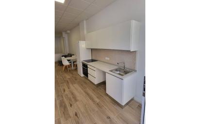 Kitchen of Flat for sale in  Valencia Capital