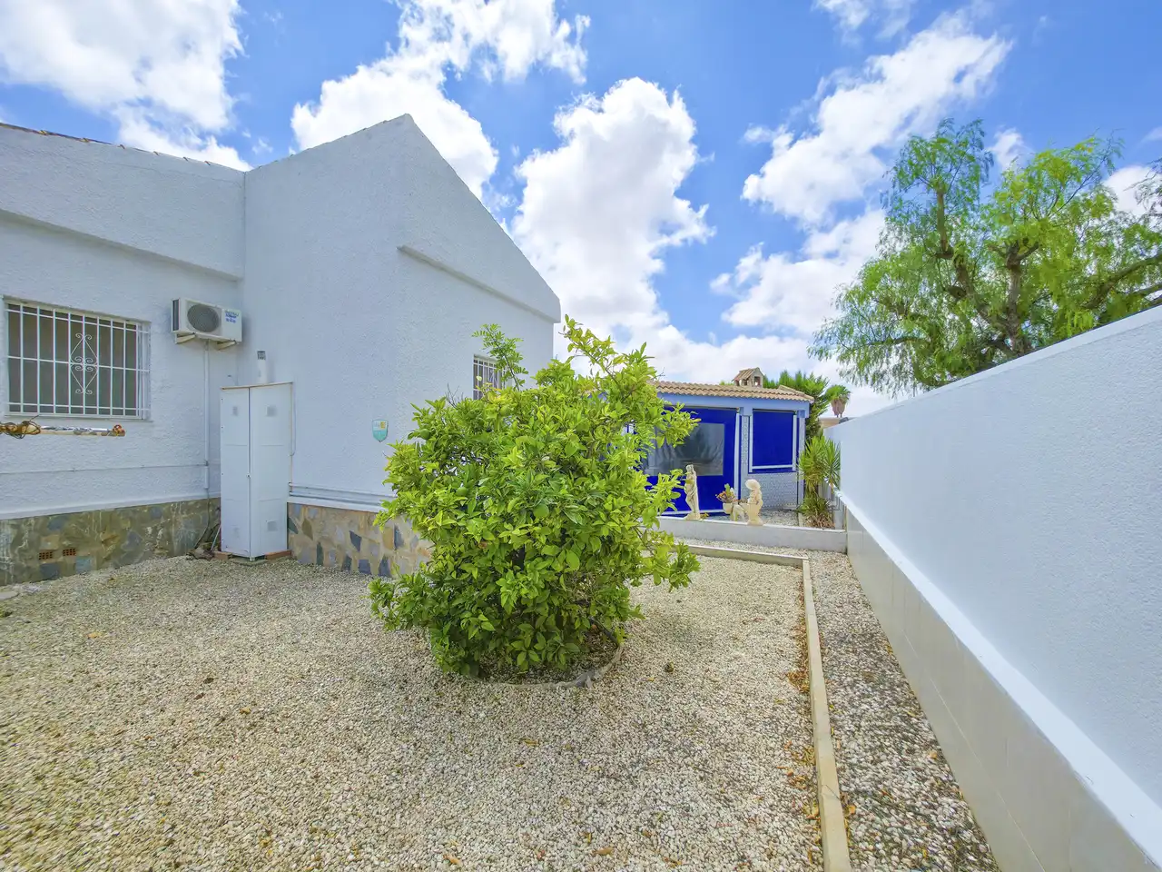 Vista exterior de Casa o xalet en venda en Torrevieja