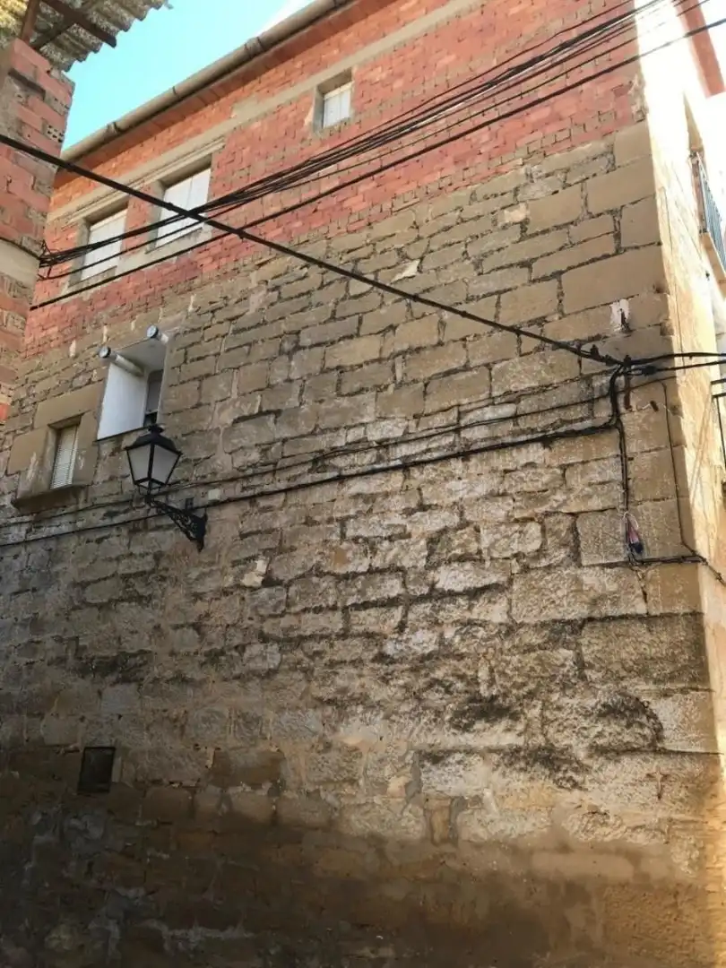 Vista exterior de Casa adosada en venta en Valdeltormo con Trastero, Amueblado y Horno
