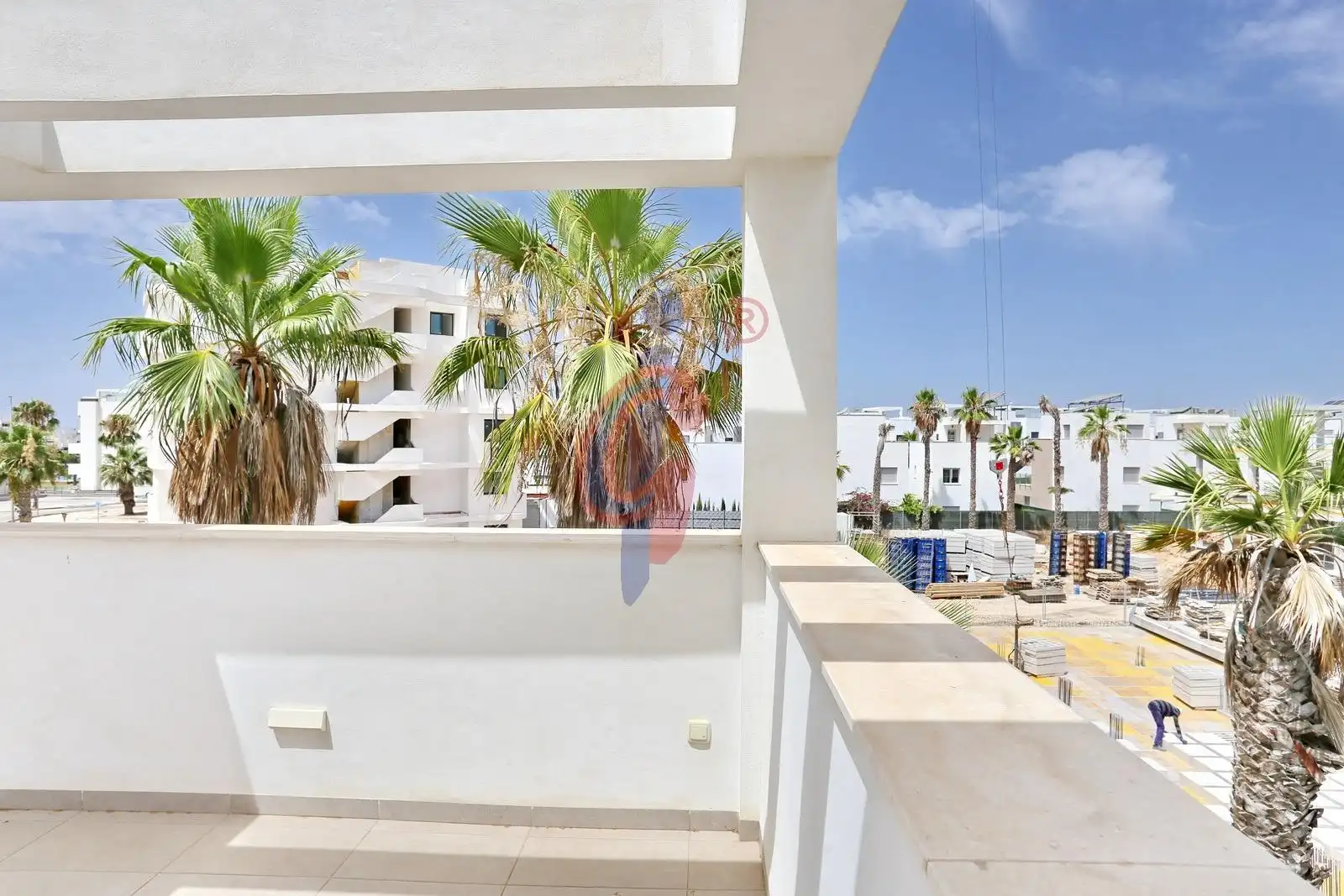 Terrassa de Casa adosada en venda en Guardamar del Segura amb Aire condicionat, Jardí privat i Terrassa