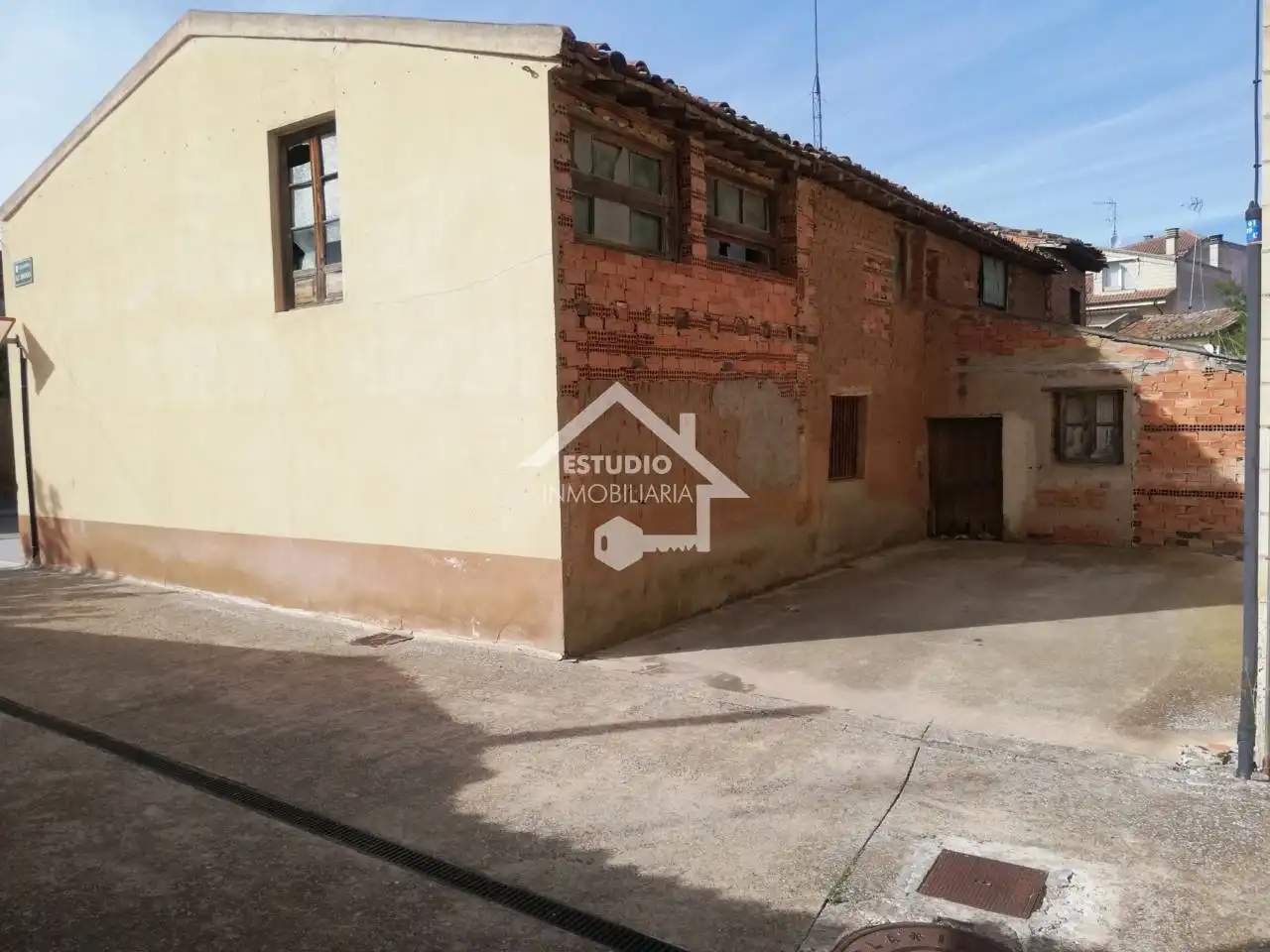 Casa amb jardí en venda a Arrúbal, imagen 3