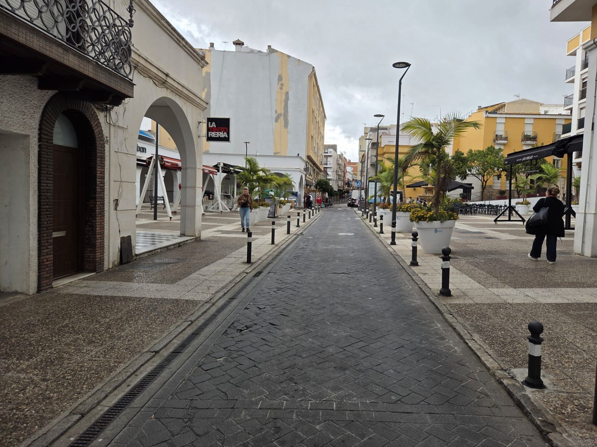 Vista exterior de Local en venda en Algeciras