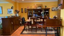Menjador de Casa adosada en venda en Sanxenxo amb Terrassa i Balcó