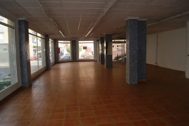 Local comercial en venda a Calle Caballero de Rodas 92, imagen 5