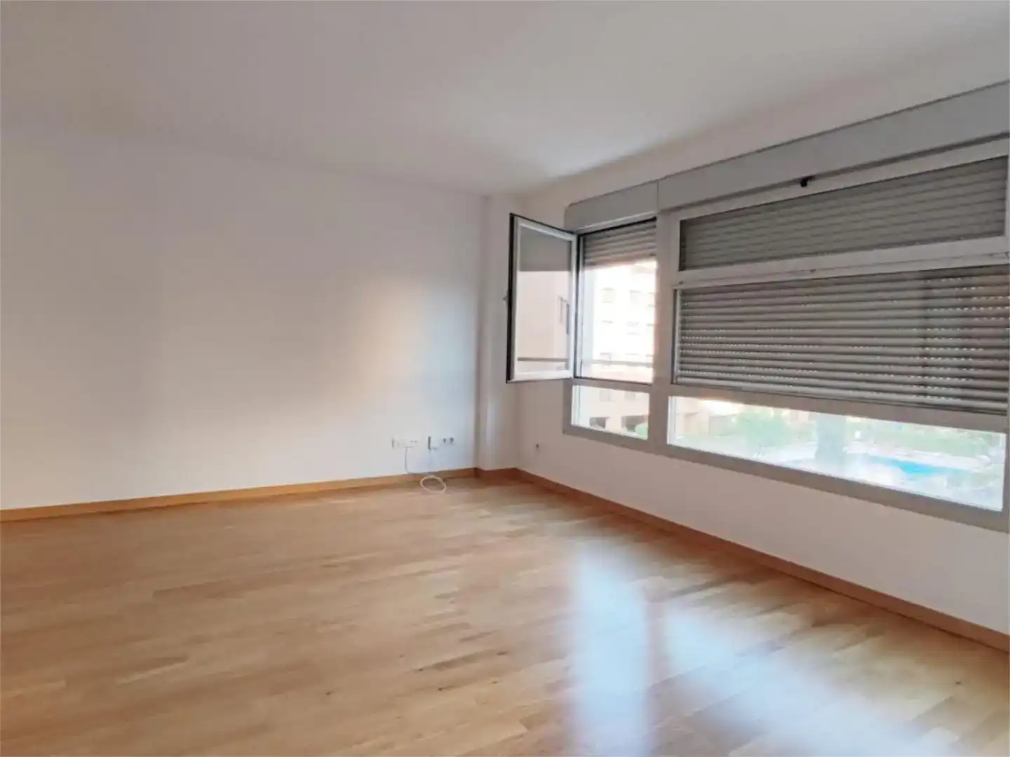 Bedroom of Flat for rent in  Madrid Capital  with Swimming Pool