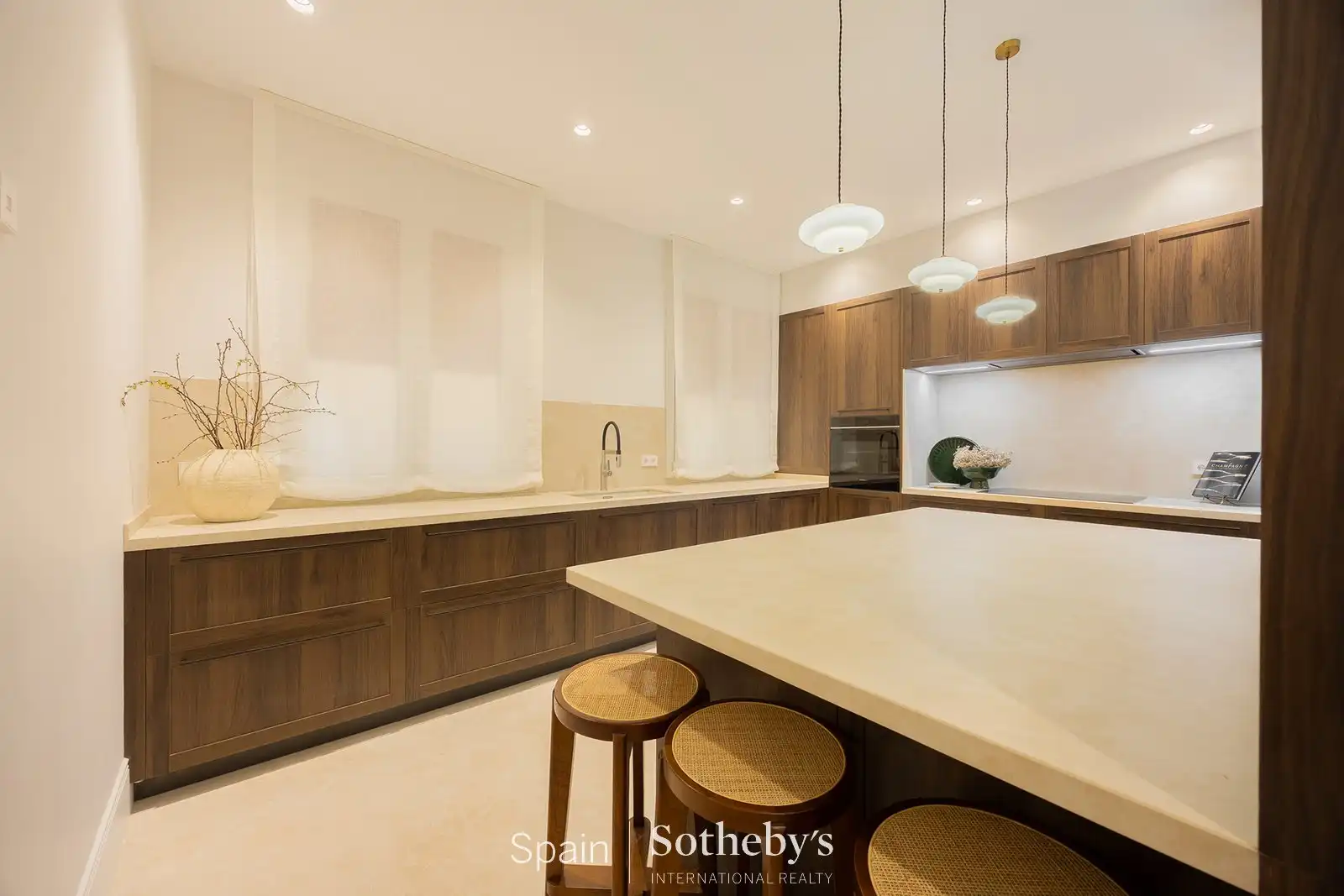 Cocina de Apartamento en venta en Madrid con Aire acondicionado, Calefacción y Terraza
