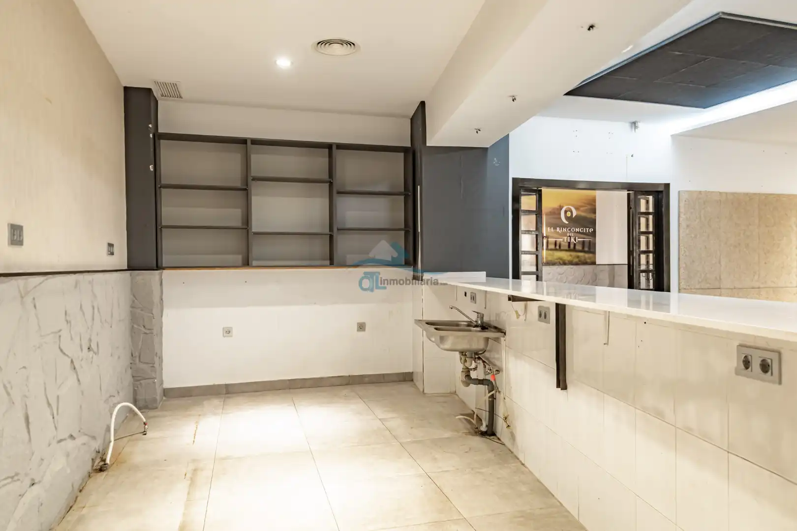 Kitchen of Commercial properties for rent in Linares  with Air Conditioner