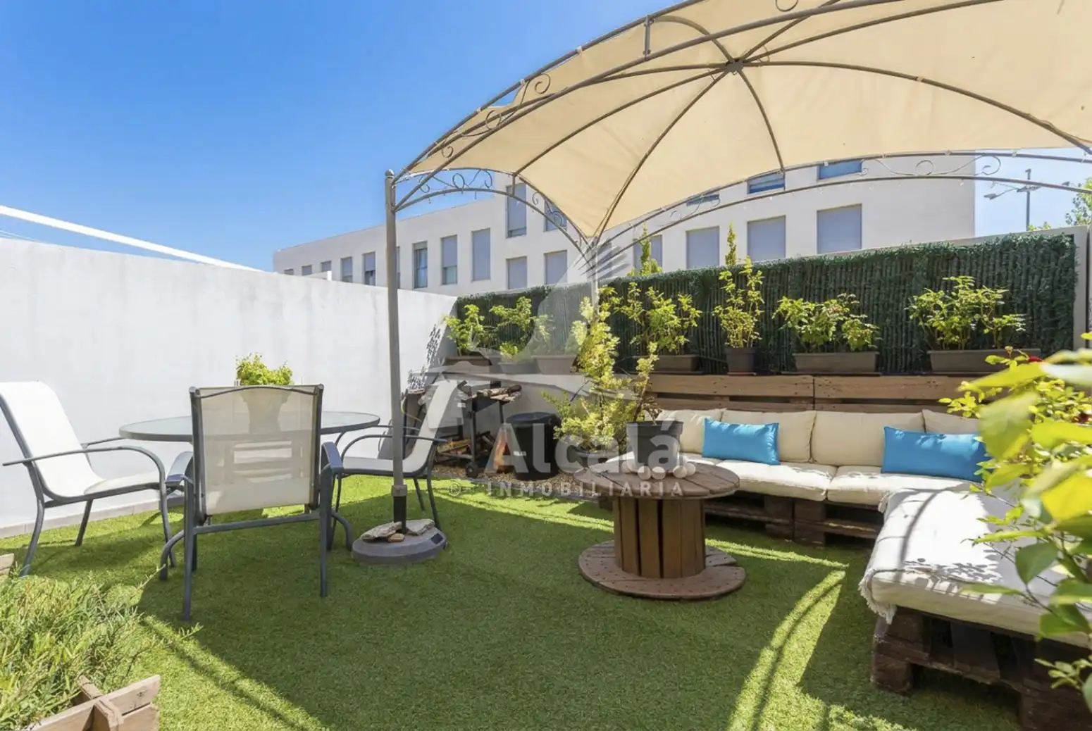 Terrasse von Wohnung zum Verkauf in Villalbilla mit Klimaanlage, Heizung und Terrasse