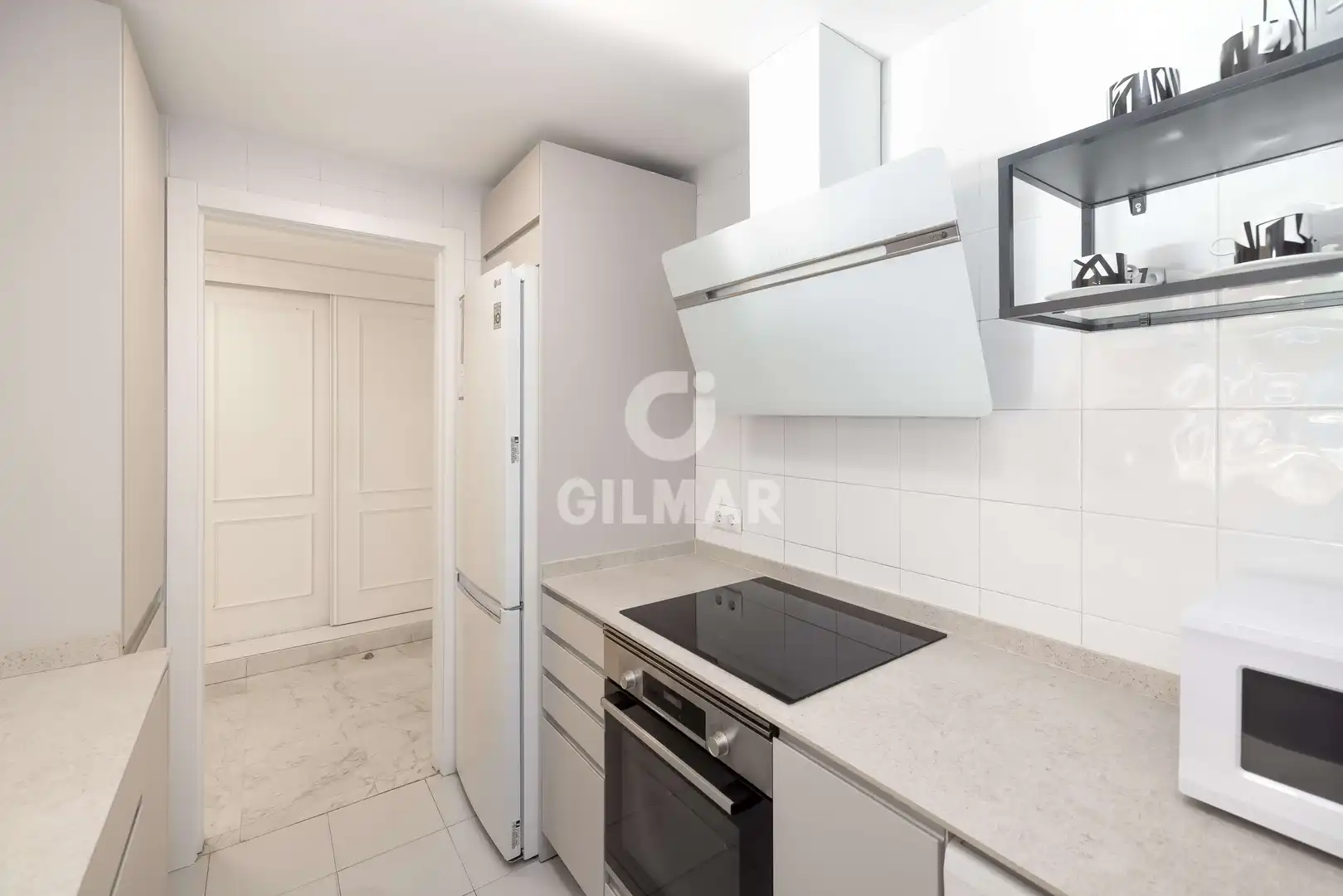 Apartament amb terrassa en venda a Nueva Andalucía, imagen 13
