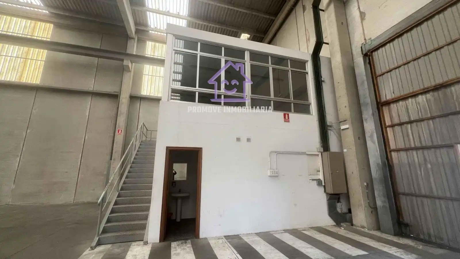 Nau industrial de lloguer a Sabon, imagen 13