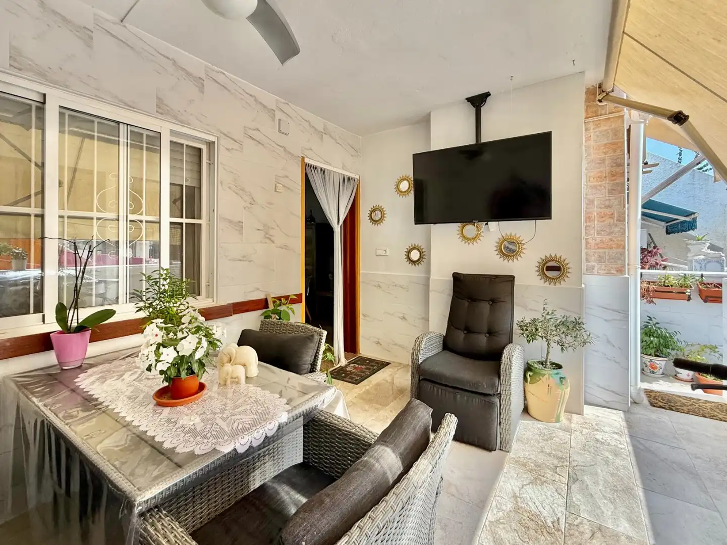 Living room of Houses for sale in Los Alcázares  with Air Conditioner, Private garden and Terrace
