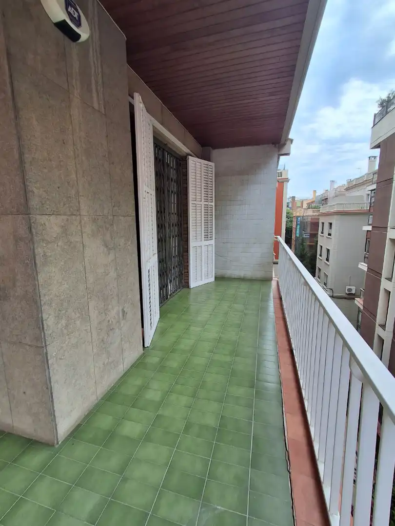 Terrasse von Wohnung zum Verkauf in Barcelona mit Klimaanlage, Heizung und Parkett