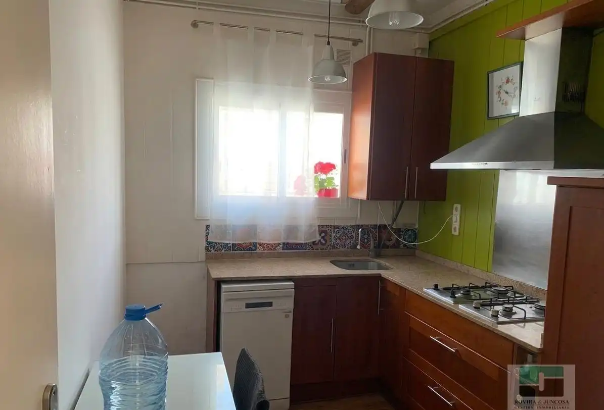 Cocina de Piso de alquiler en Castelldefels con Aire acondicionado, Calefacción y Parquet