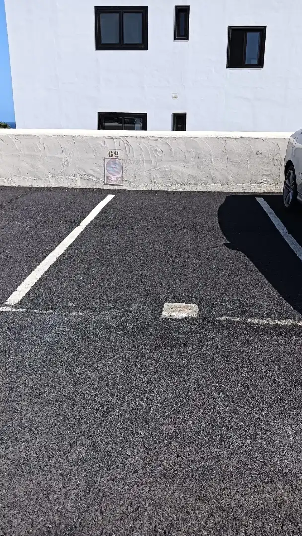 Parkplatz von Garage zur Miete in Arona
