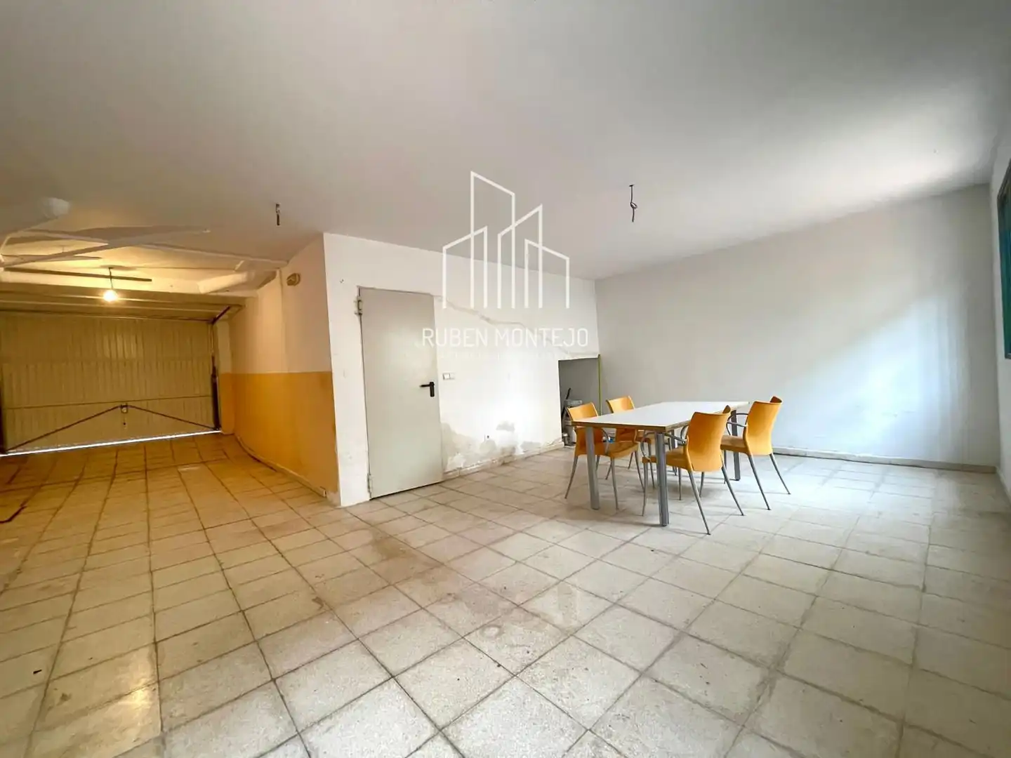 Vista exterior de Casa adosada en venta en Doñinos de Salamanca con Calefacción, Jardín privado y Trastero