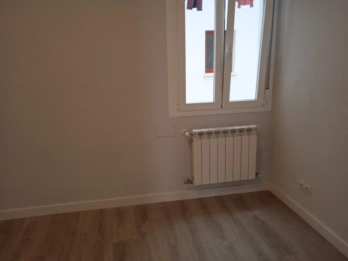Schlafzimmer von Wohnung zur Miete in Madrid mit Klimaanlage, Heizung und Parkett