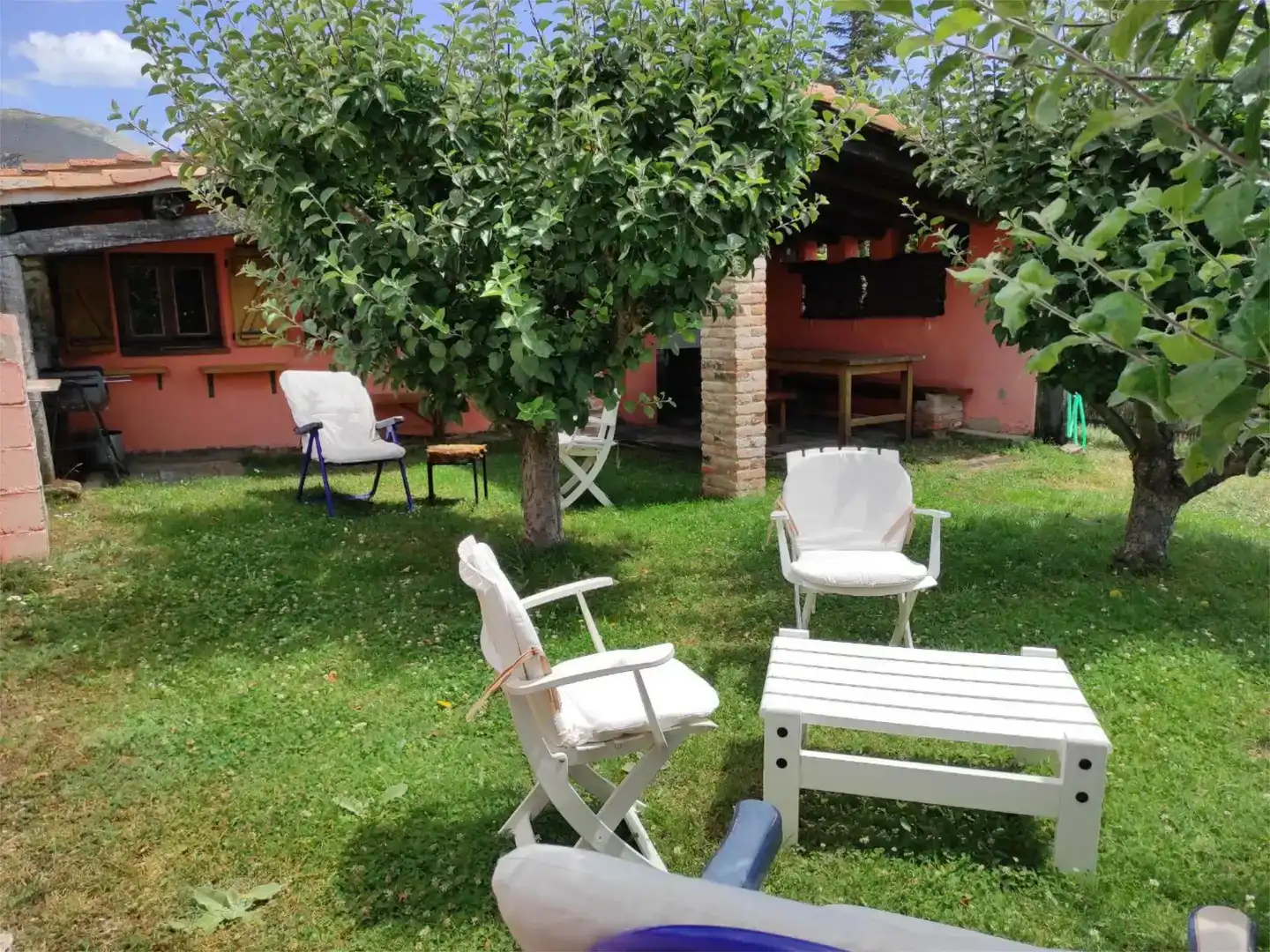 Jardí de Pis en venda en Castrejón de la Peña amb Jardí privat, Moblat i Balcó
