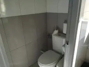 Bany de Oficina de lloguer en Pozuelo de Alarcón amb Aire condicionat