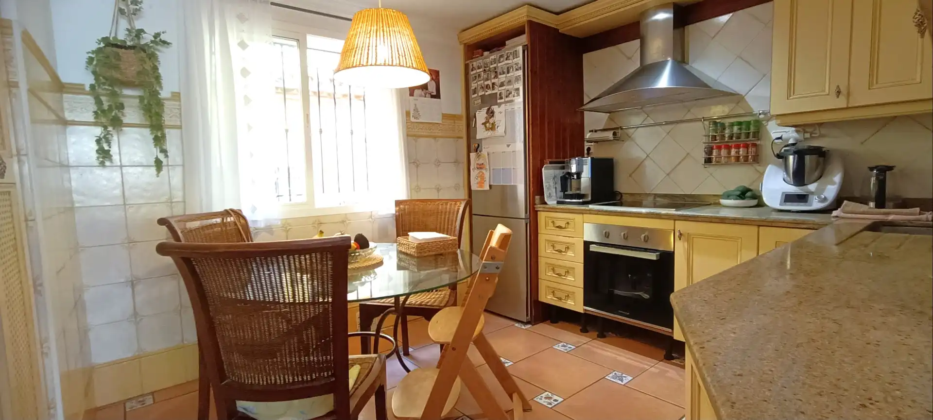 Kitchen of Detached homes for sale in Estepona  with Air Conditioner, Heating and Private garden