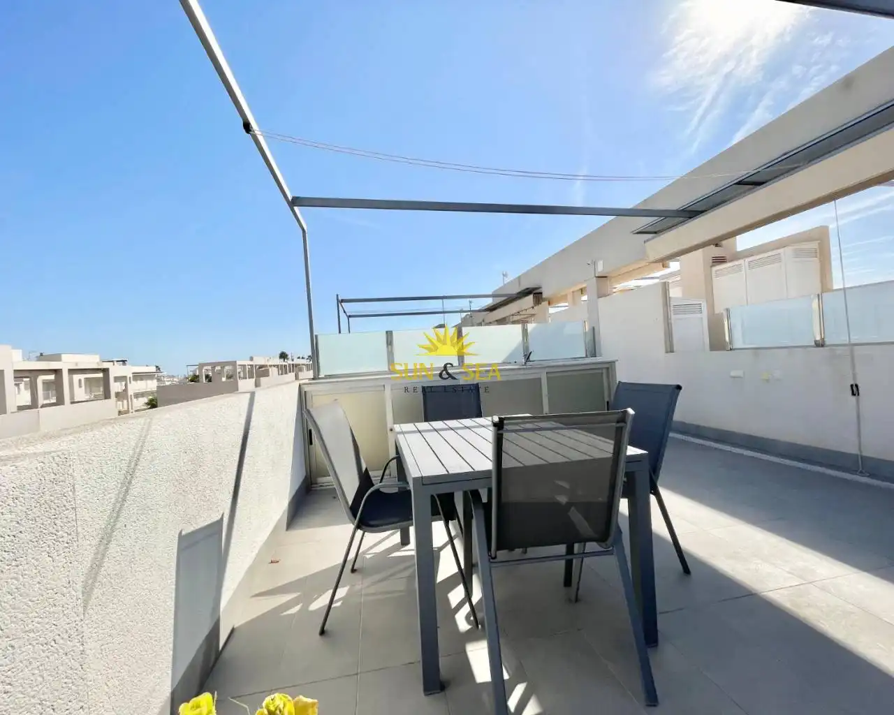 Terraza de Piso de alquiler en Pilar de la Horadada con Aire acondicionado, Calefacción y Terraza