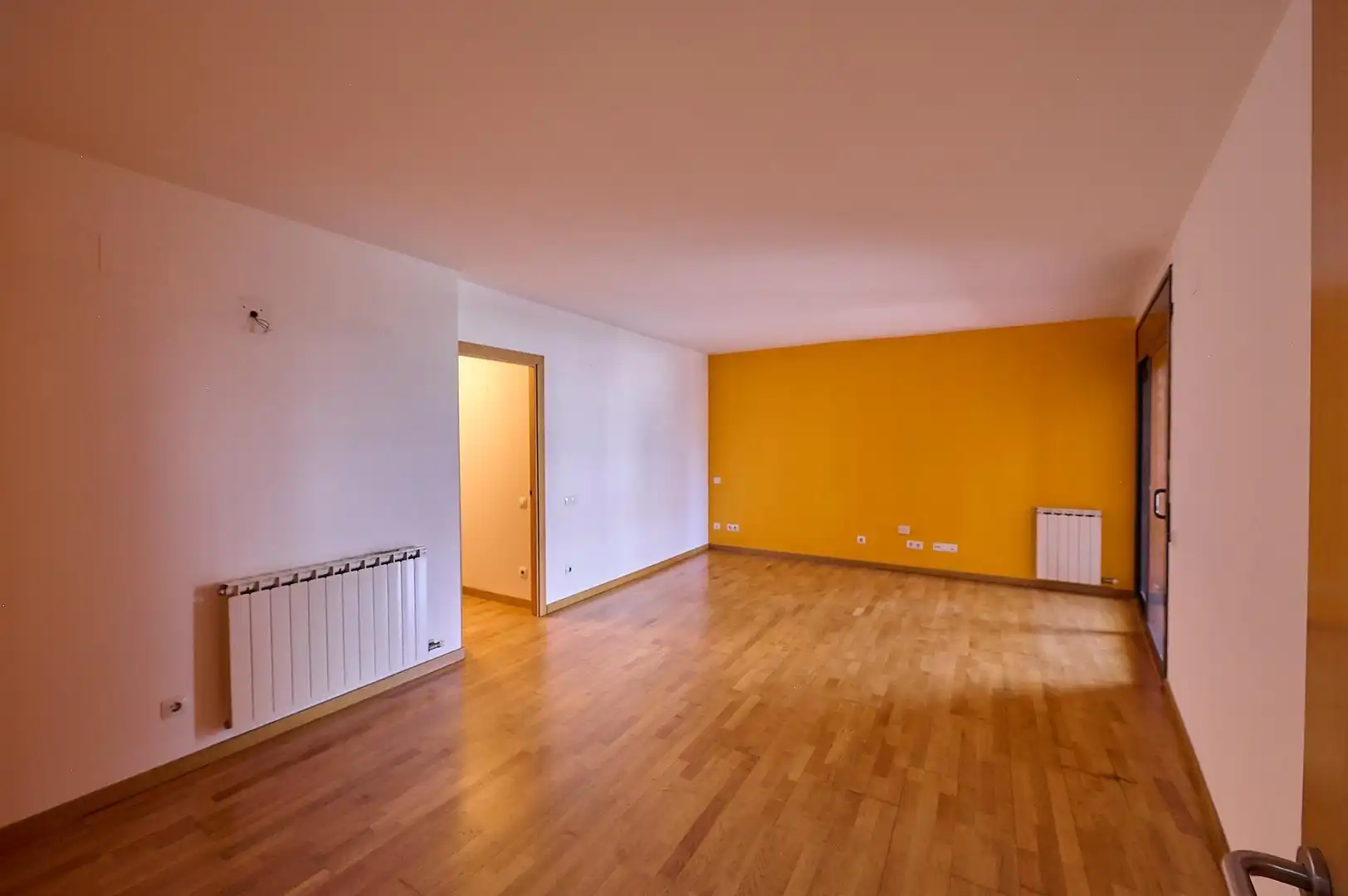 Sala d'estar de Pis en venda en Sentmenat amb Calefacció, Parquet i Balcó