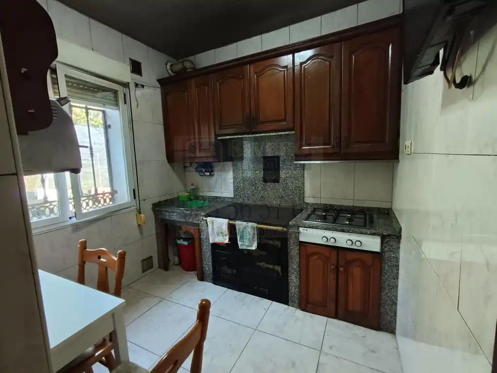 Kitchen of Houses for sale in Avilés  with Furnished