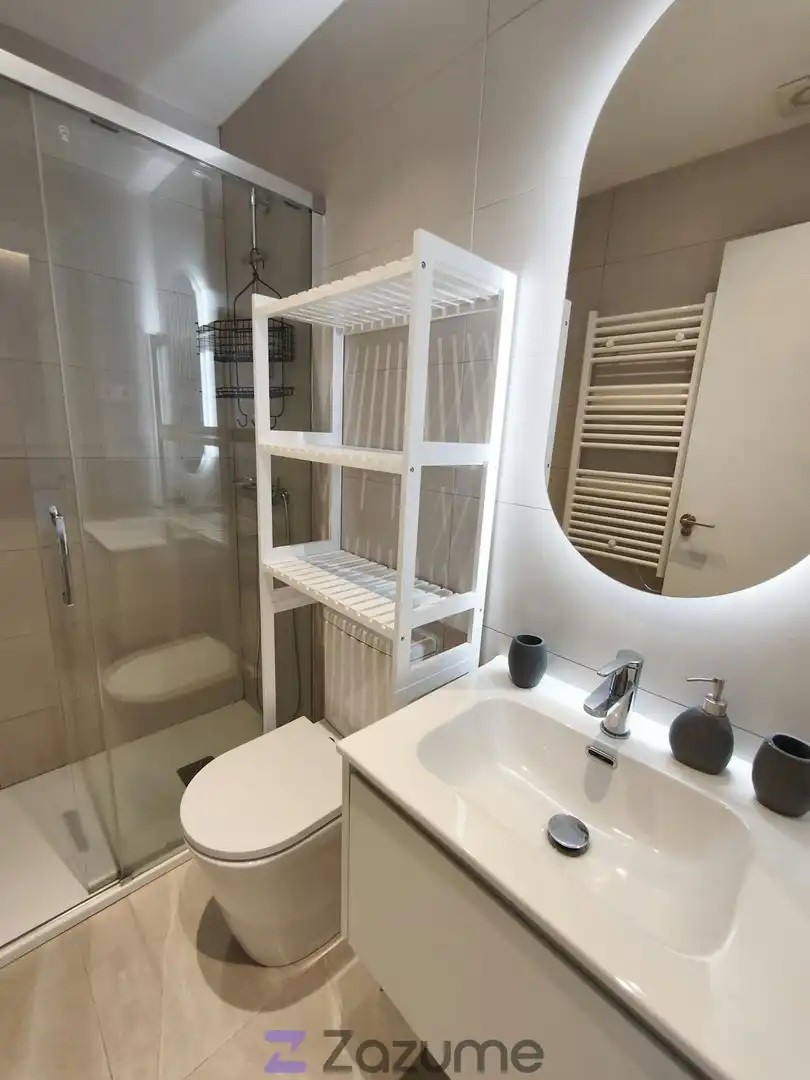 Bathroom of Flat for rent in Torrejón de Ardoz  with Air Conditioner, Heating and Furnished