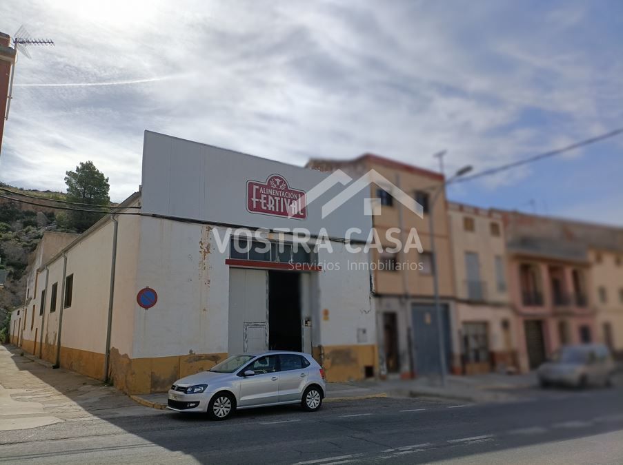 Exterior view of Premises for sale in Ayora  with Air Conditioner