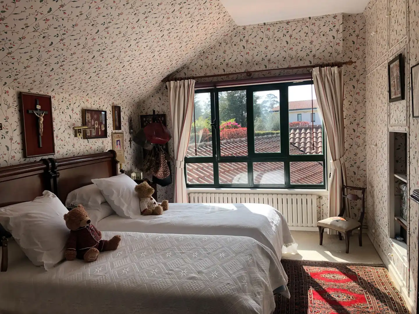 Schlafzimmer von Haus oder Chalet zum Verkauf in Oleiros mit Privatgarten, Parkett und Terrasse