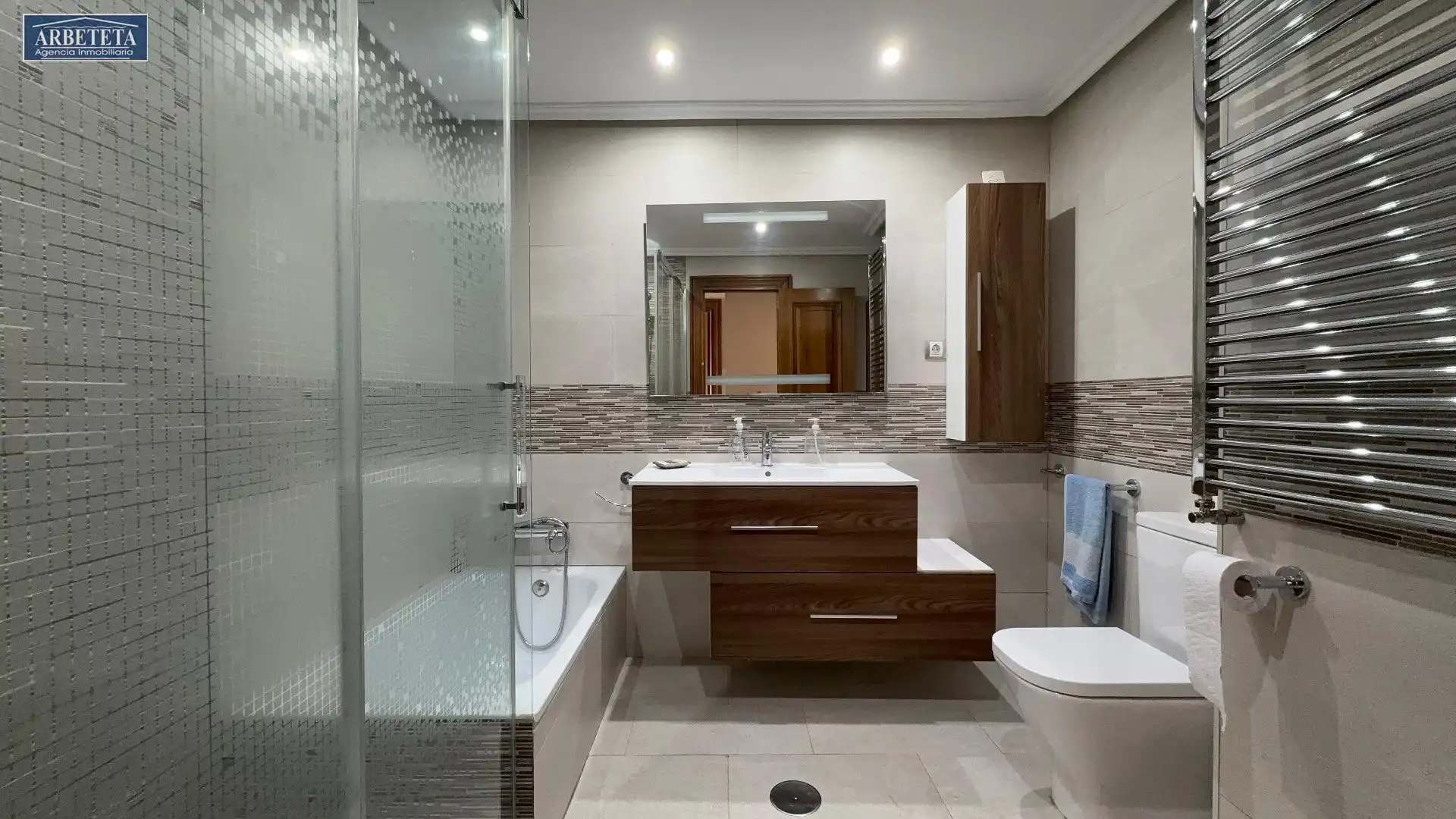 Baño de Casa o chalet en venta en Guadalajara con Aire acondicionado, Calefacción y Terraza