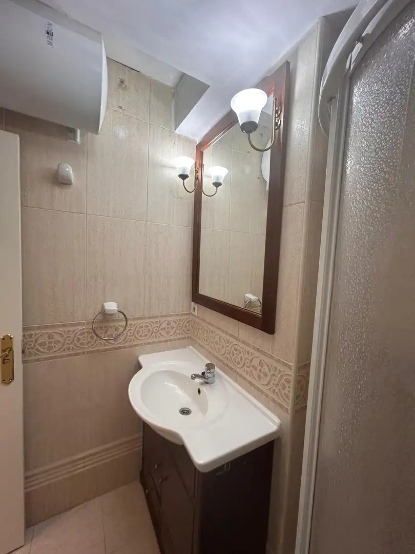 Bathroom of Attic for sale in Aranjuez  with Air Conditioner and Heating