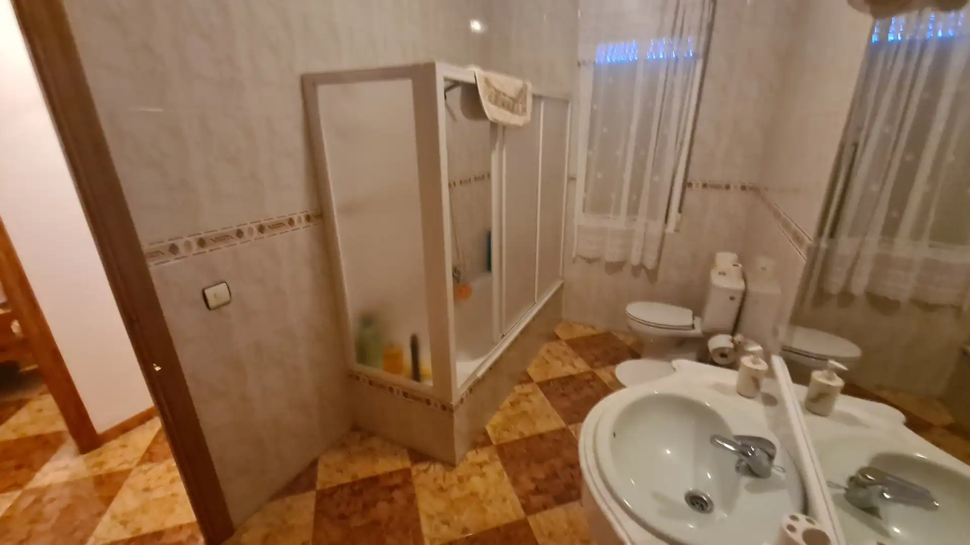 Bany de Casa o xalet en venda en Campillo de Llerena amb Aire condicionat, Calefacció i Terrassa