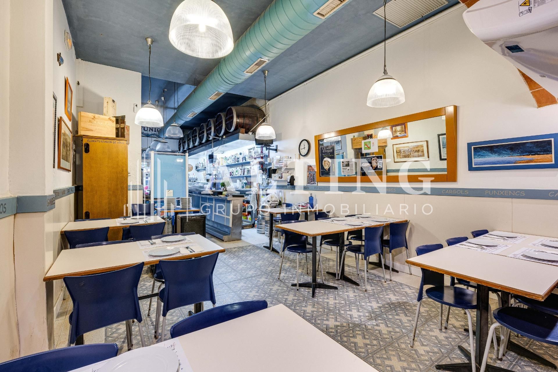 Premises for sale in  Barcelona Capital  with Air Conditioner and Furnished