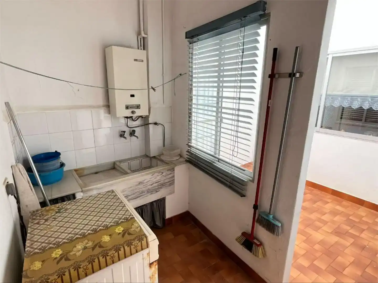 Kitchen of Flat for sale in Corbera  with Balcony