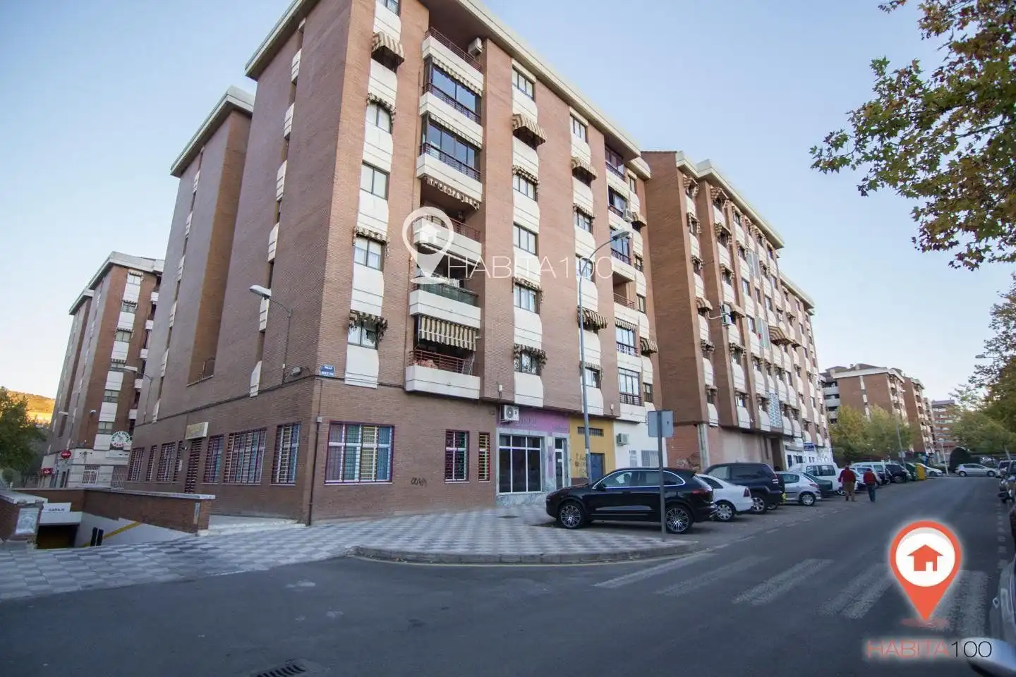Außenansicht von Garage zum Verkauf in Cuenca