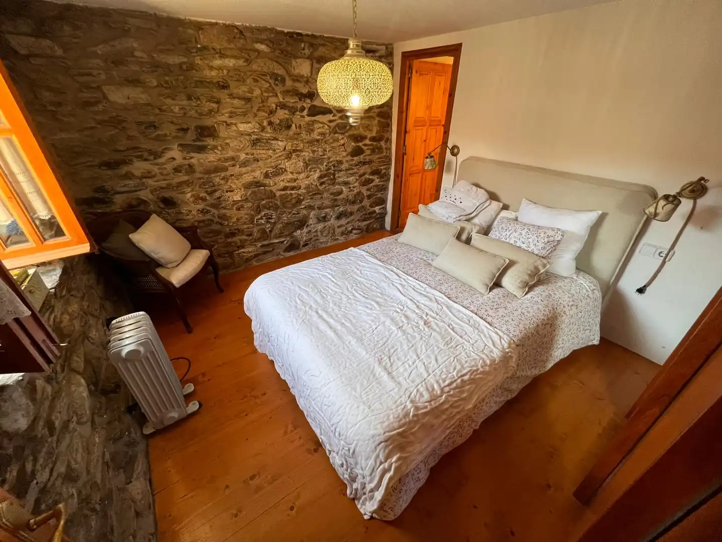 Bedroom of Houses for sale in Vilallonga de Ter  with Furnished