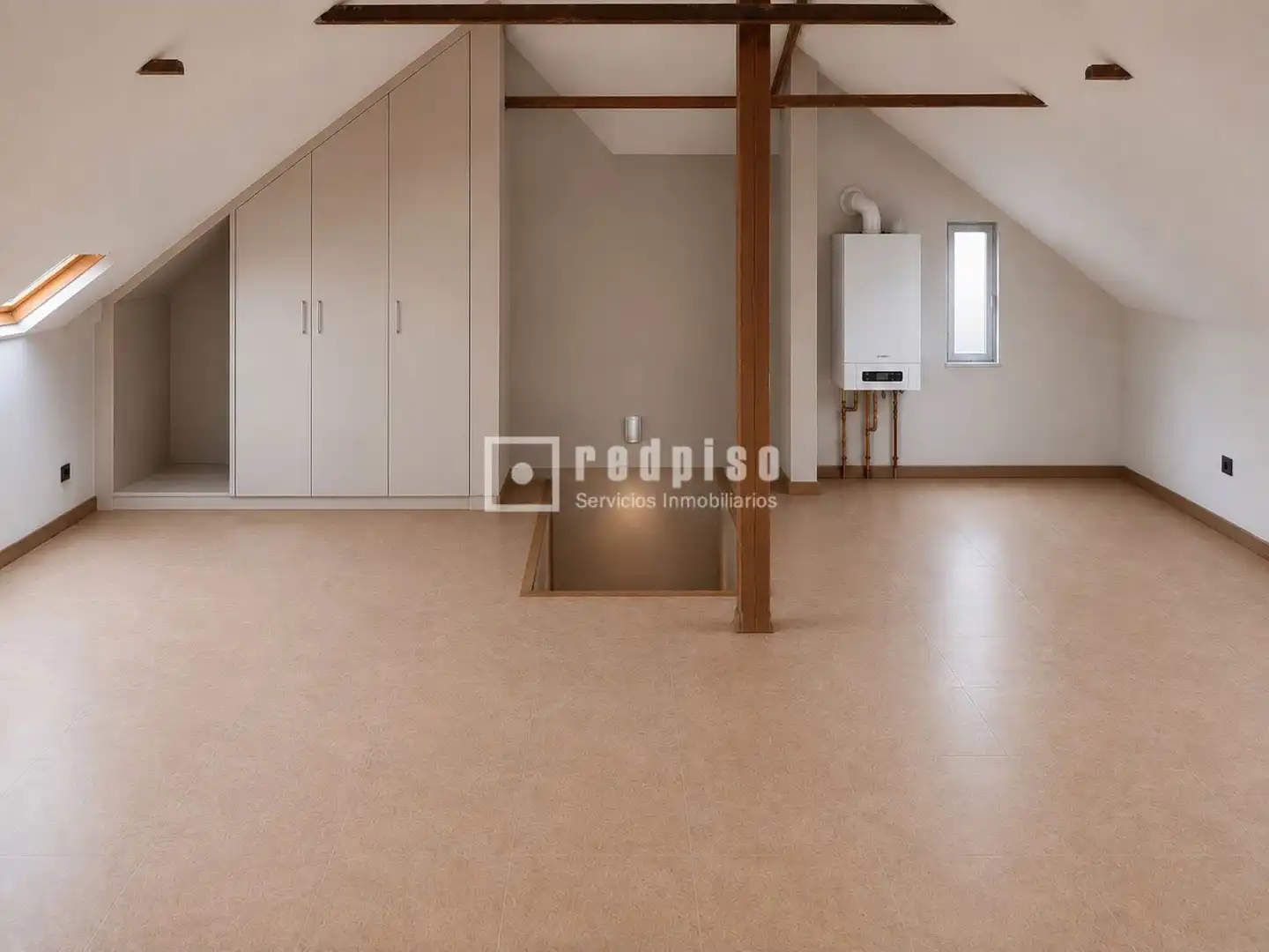 Habitación de Casa o chalet en venta en Alovera con Calefacción, Terraza y Trastero