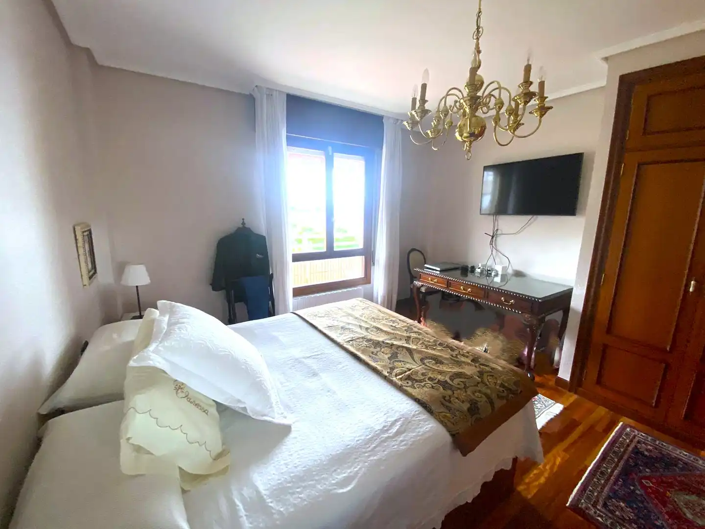 Bedroom of Flat for sale in Castro-Urdiales  with Heating, Private garden and Parquet flooring