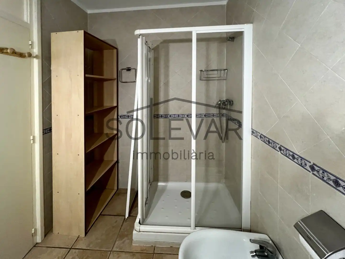 Bathroom of Flat for sale in El Pont de Suert  with Storage room