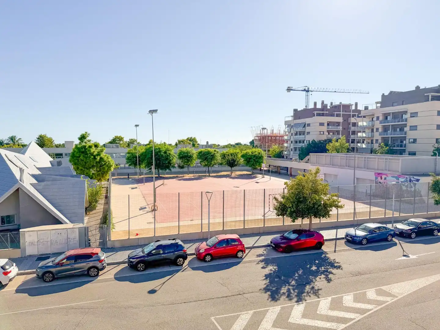 Außenansicht von Wohnung zum Verkauf in Vila-seca mit Parkett