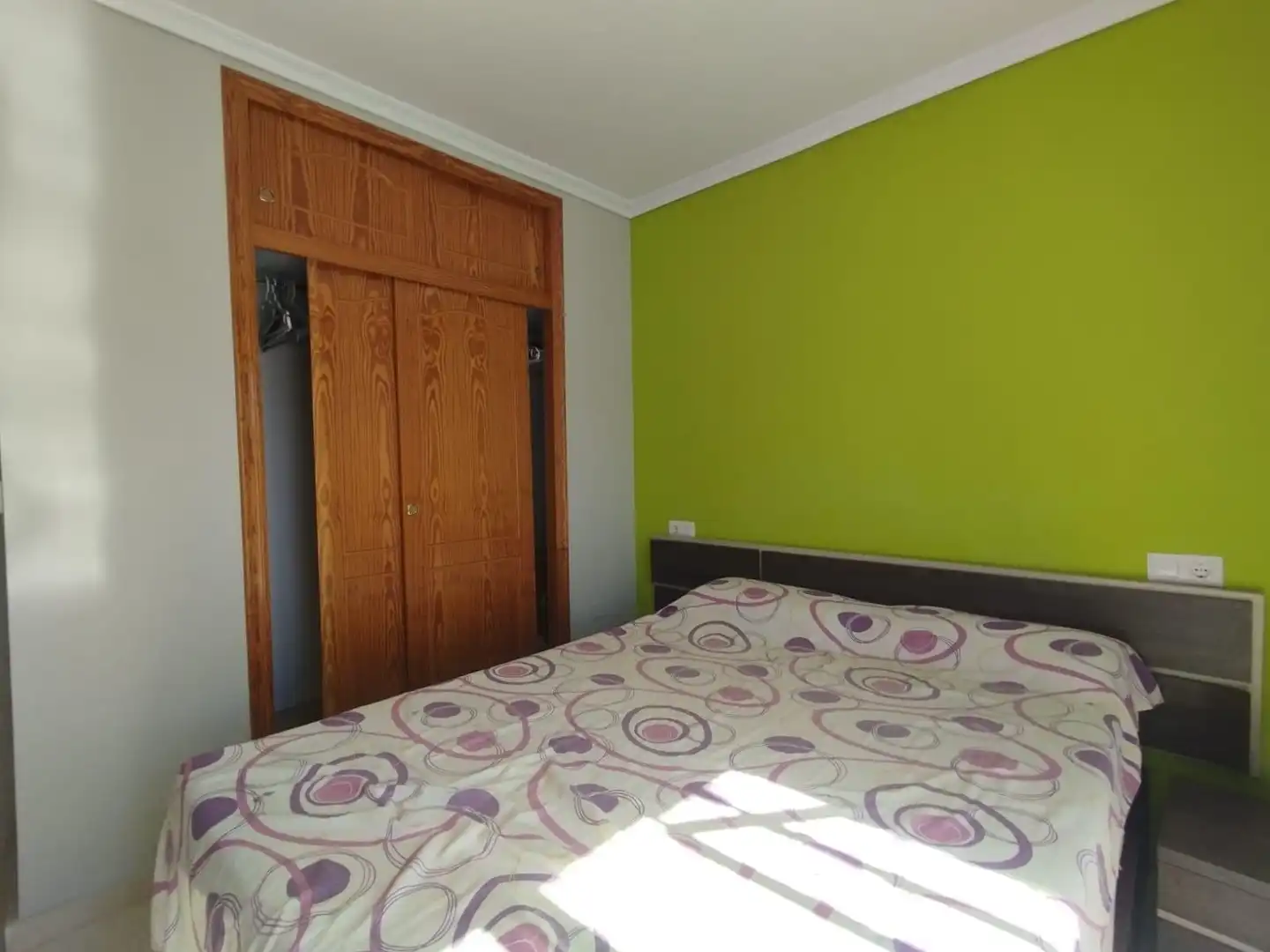Dormitori de Casa adosada en venda en Santa Pola amb Aire condicionat, Jardí privat i Terrassa