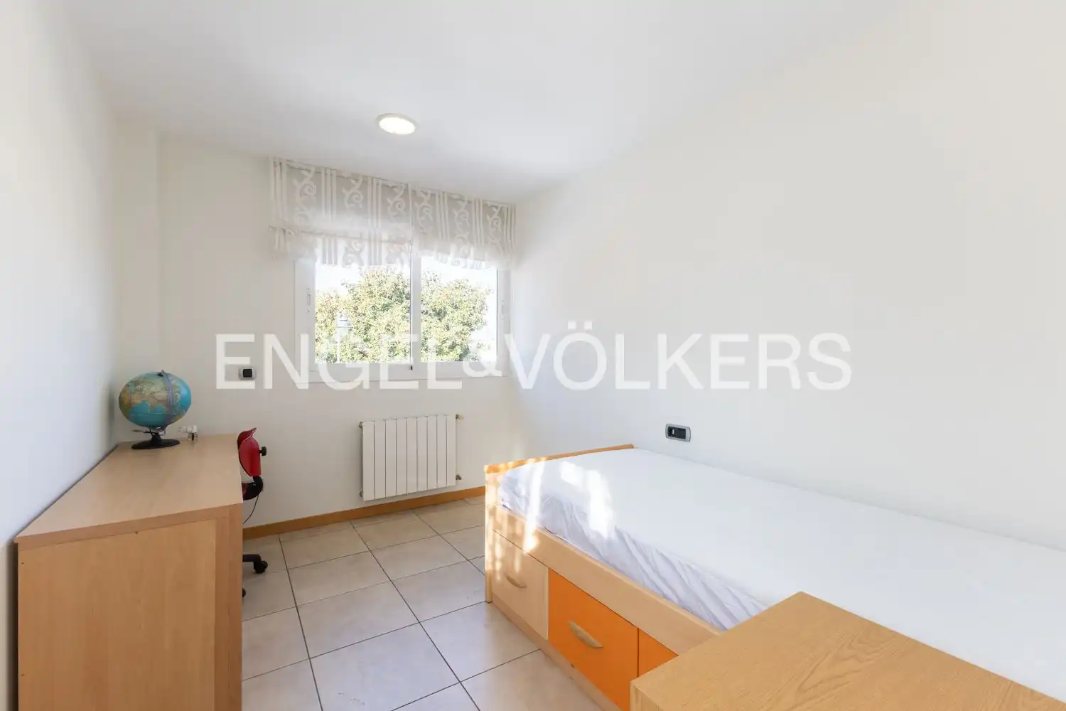 Bedroom of Detached homes for rent in Castellón de la Plana / Castelló de la Plana  with Air Conditioner, Heating and Private garden