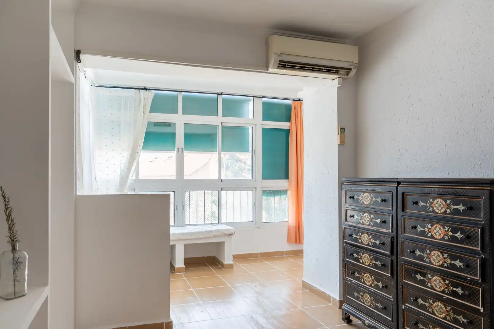Dormitori de Apartament en venda en Fuengirola amb Terrassa