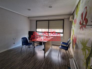 Local comercial en alquiler en Elche ciudad