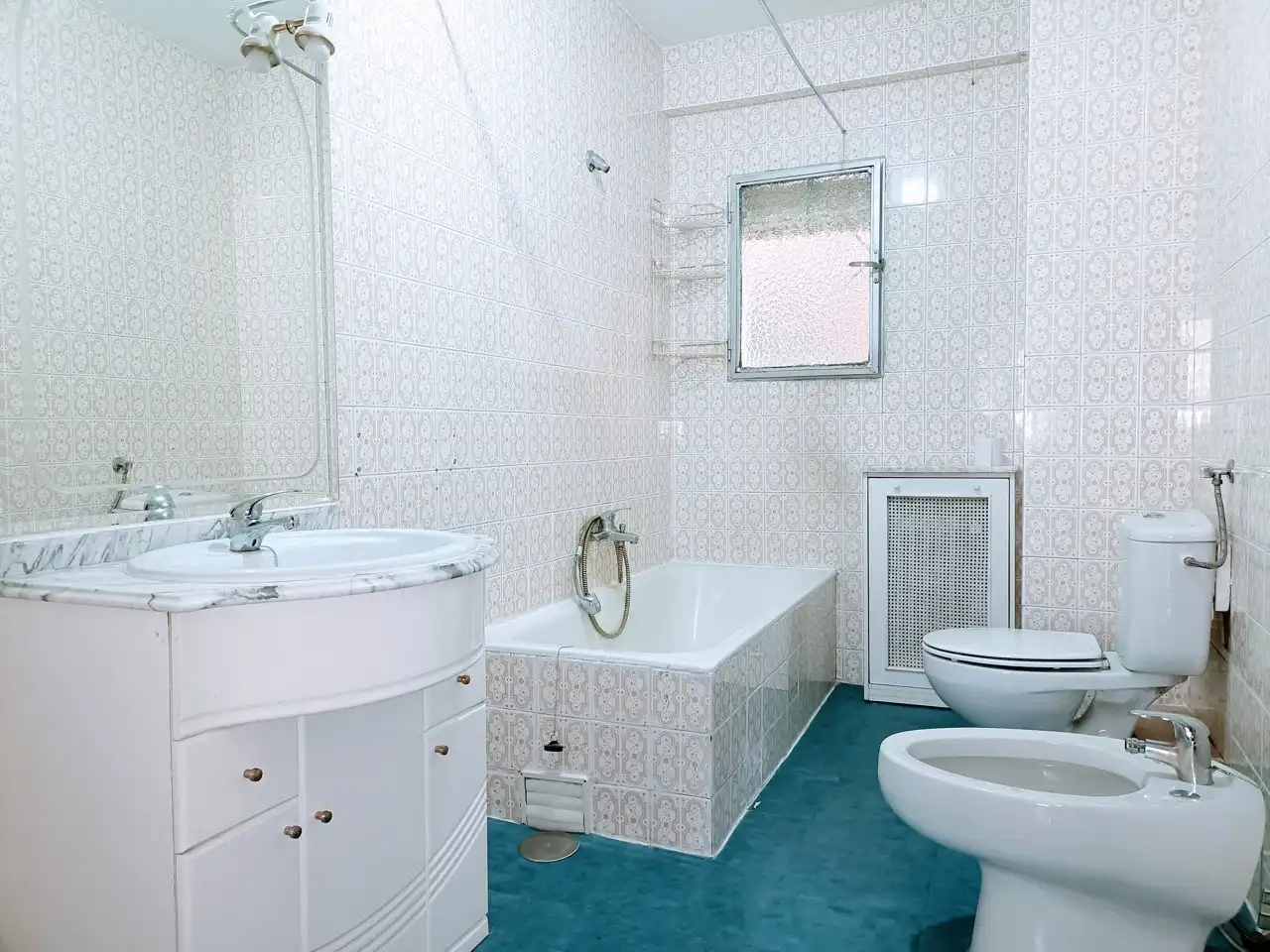 Badezimmer von Wohnung zum Verkauf in Móstoles mit Heizung und Terrasse