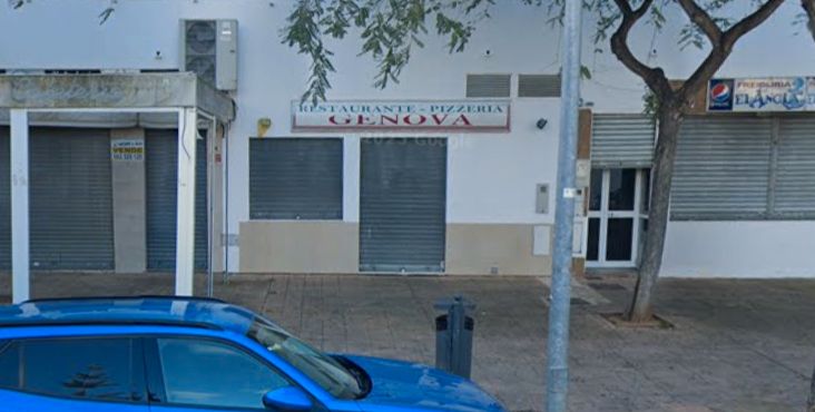 Premises for sale in El Portil  with Furnished