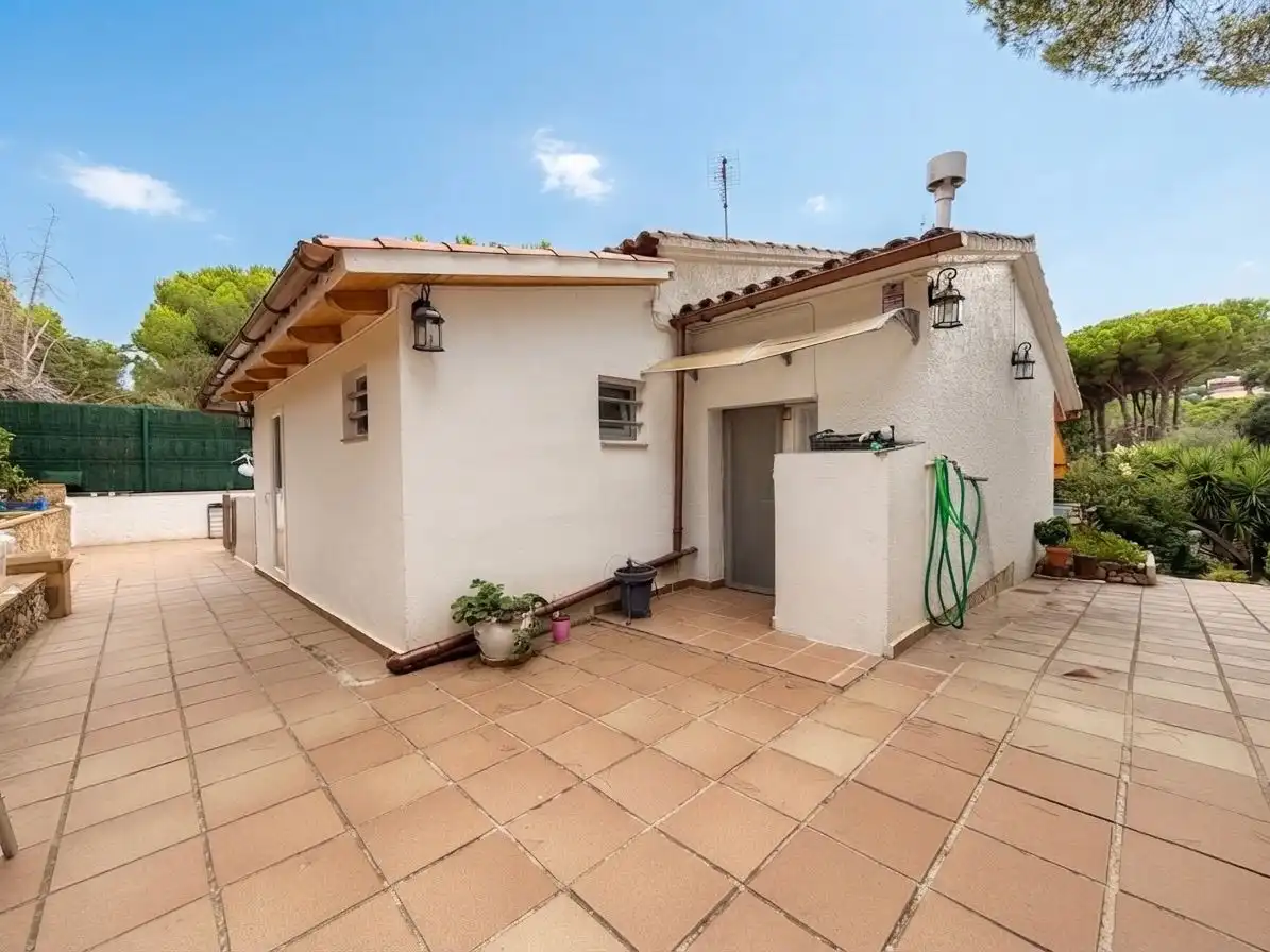 House with pool for sale in Cabanyes - Mas Ambrós - Mas Pallí, imagen 12
