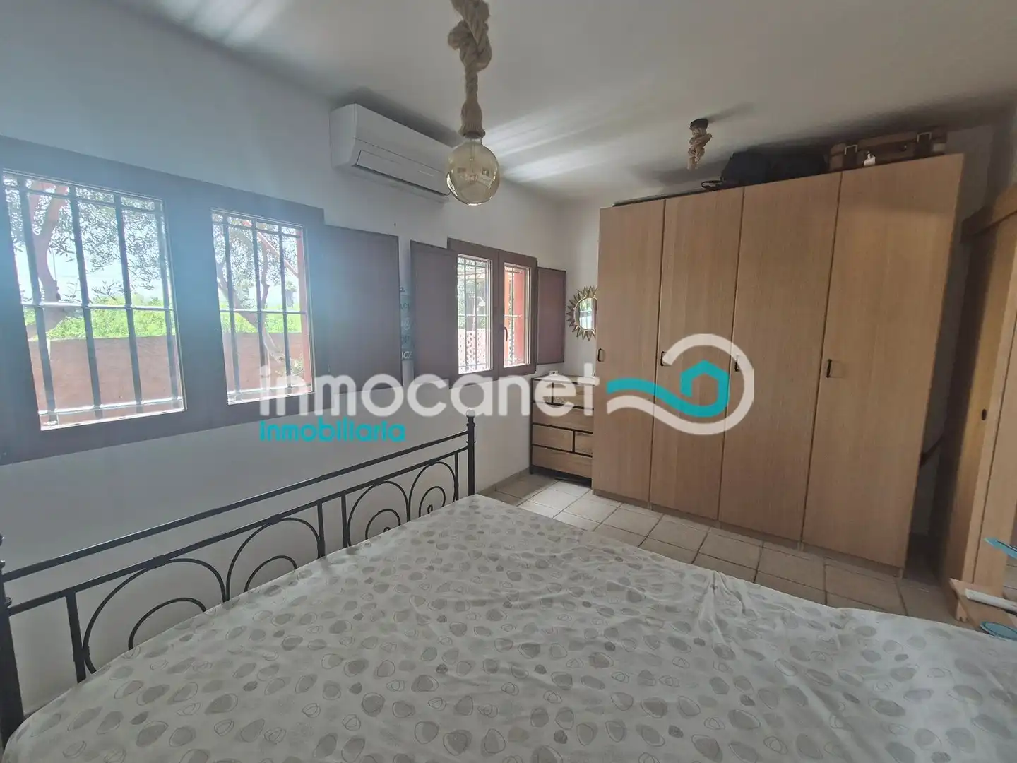 Habitación de Finca rústica en venta en Oliva con Jardín privado, Terraza y Trastero