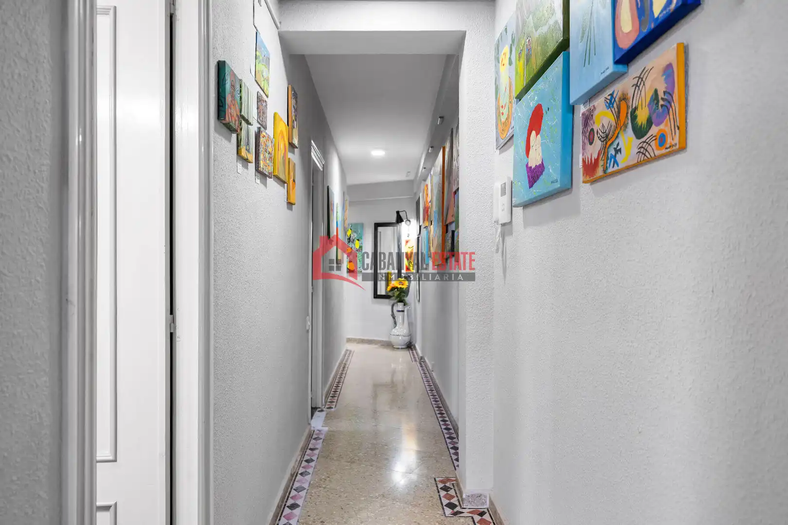 Apartamento en venta en Valencia con Aire acondicionado, Terraza y Amueblado